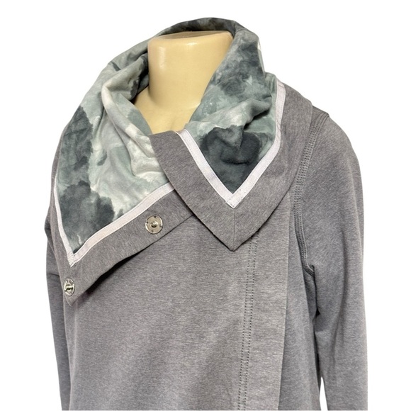 Lululemon Gray‎ Savasana Layered Convertible Wrap Cardigan French Terry Jacket 6 - Picture 3 of 12